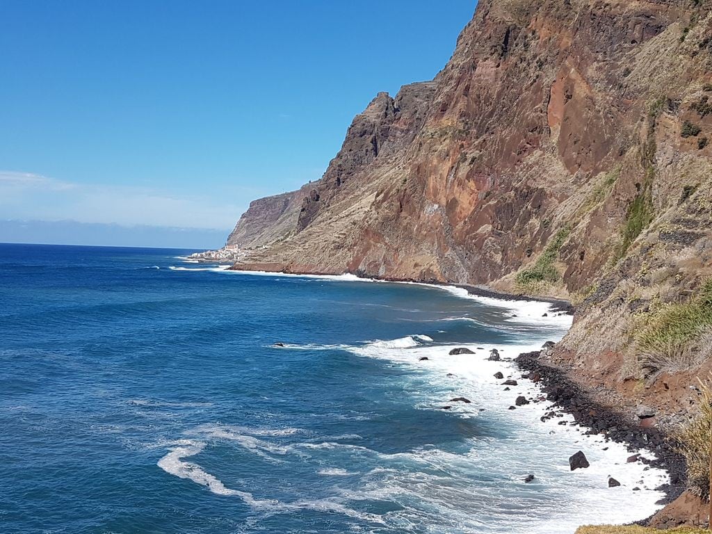 Jardim do Mar ： 3间卧室、游泳池、壮丽景色