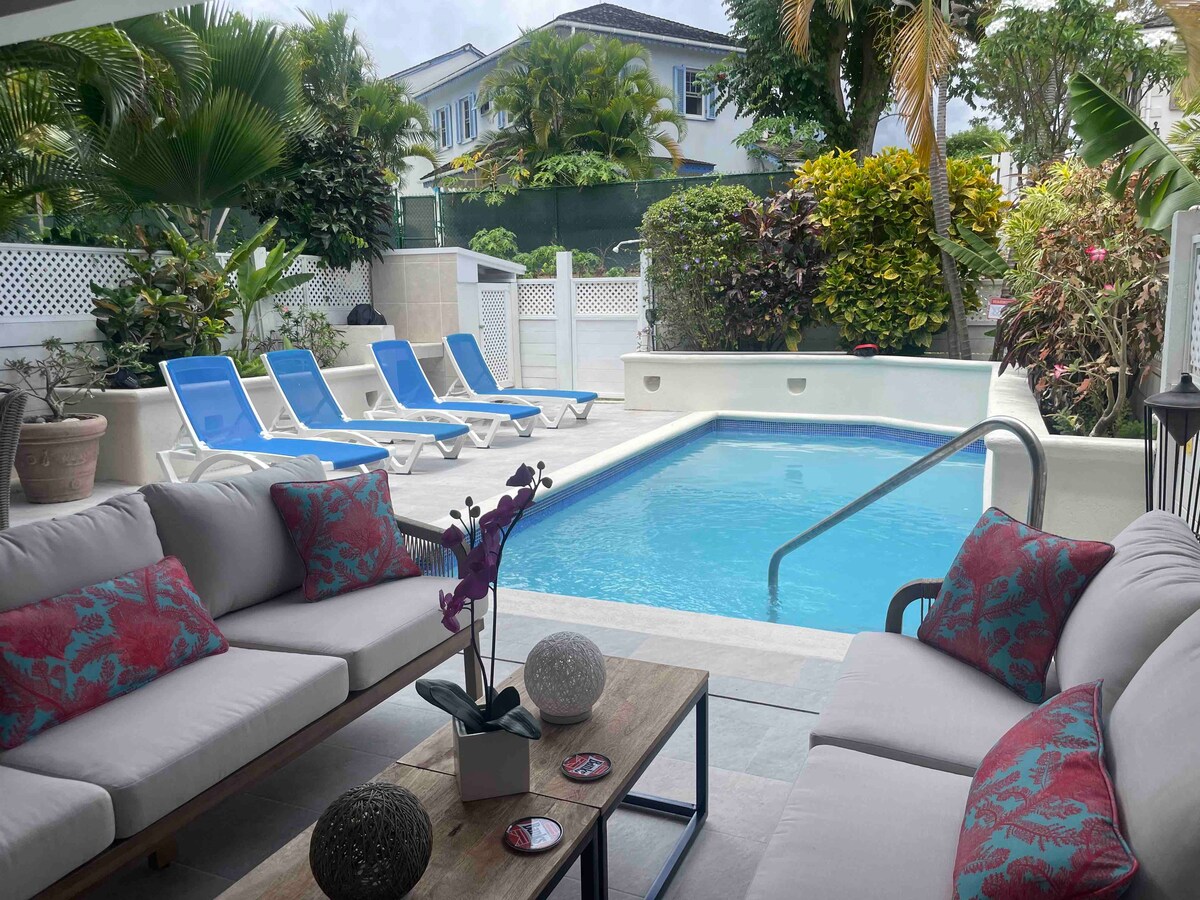 Three Bed Villa, St James West coast, Private pool