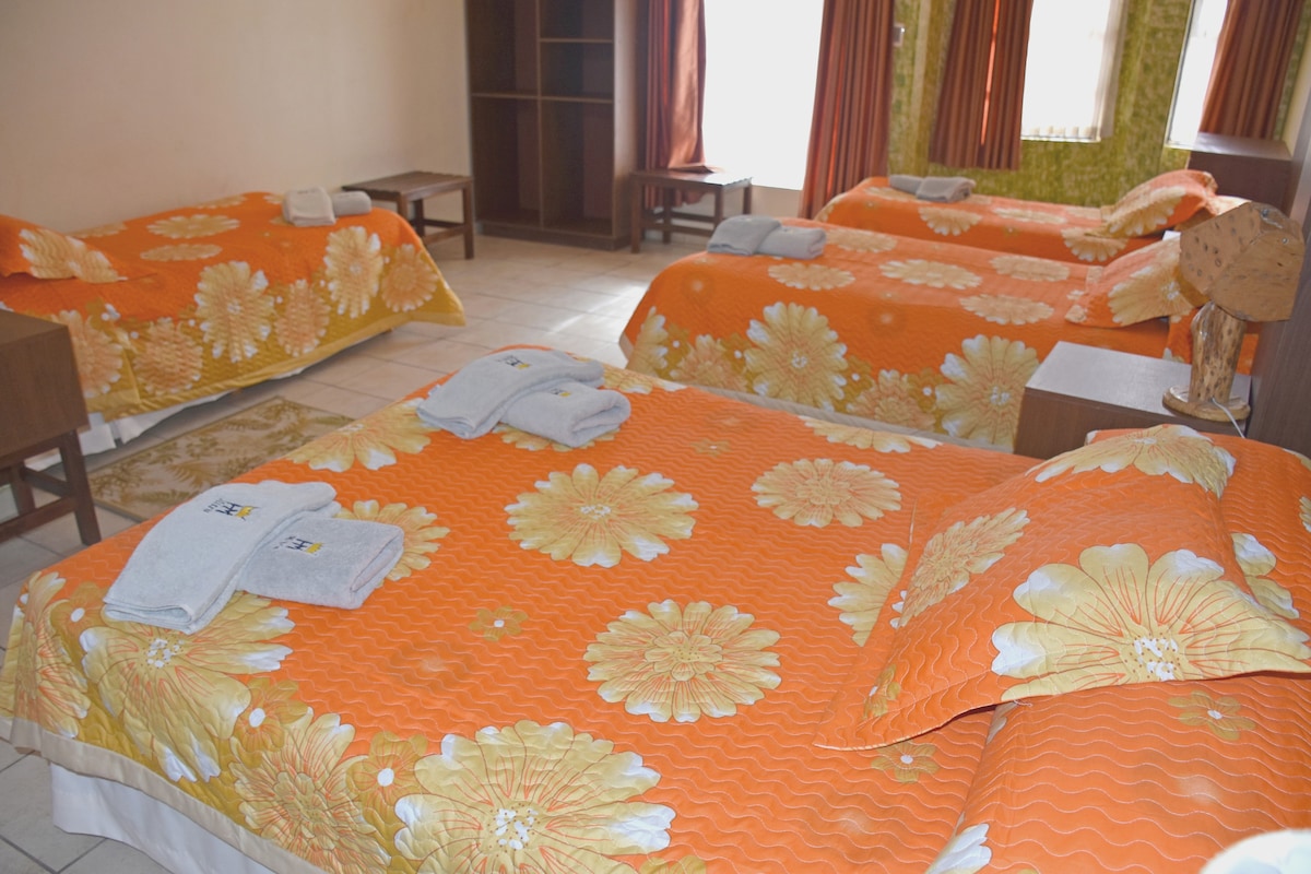 Hotel Mitru: Habitación familiar (5 personas)