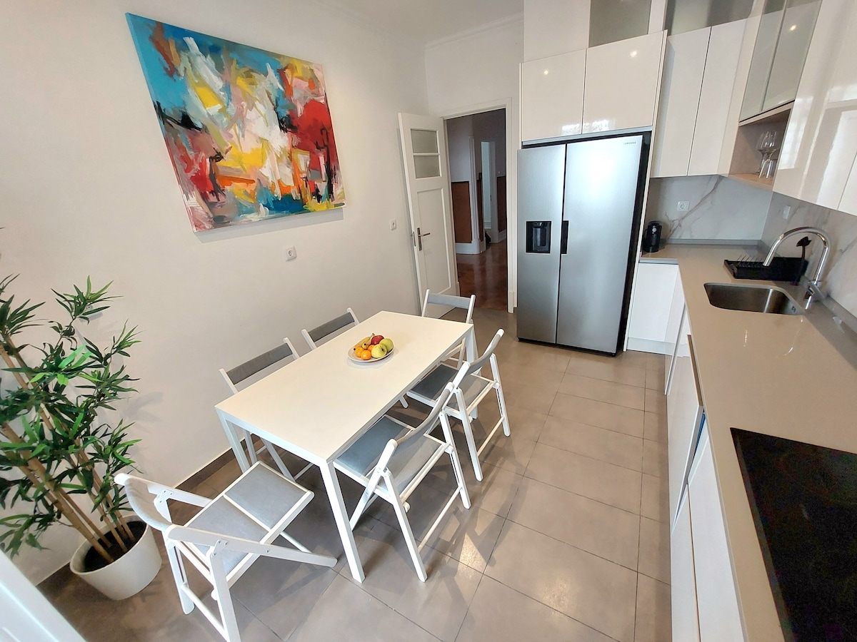 COliving Cabral - Double room (shared bathroom)