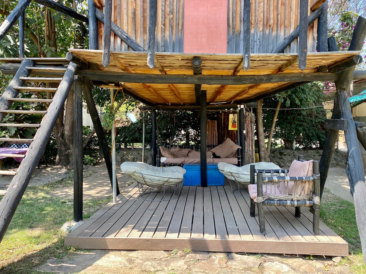 Treehouse by GuesthouseJane, Naivasha
