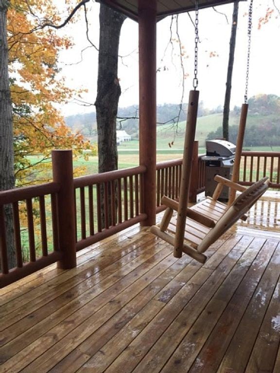 Hill of a View Cabin~Hocking Hills Cabins & Resort