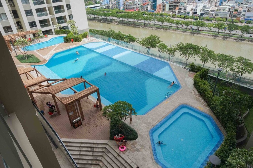Luxury The Goldview - Deluxe 2 BR ，靠近第1区