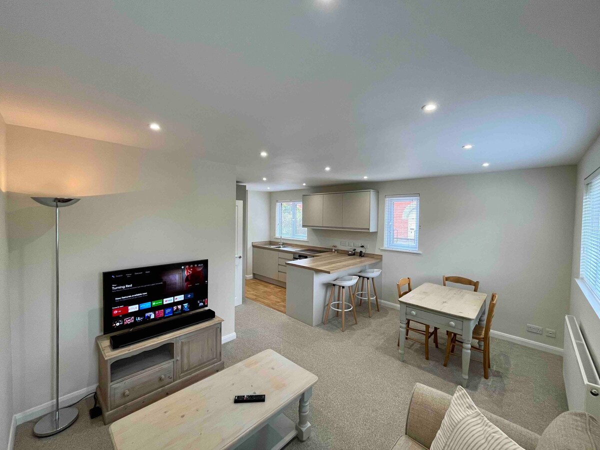 Modern flat in central Haslemere