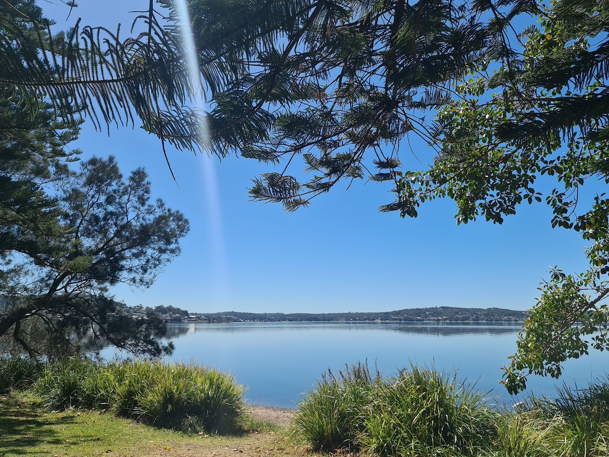 Lakeside Vibes !