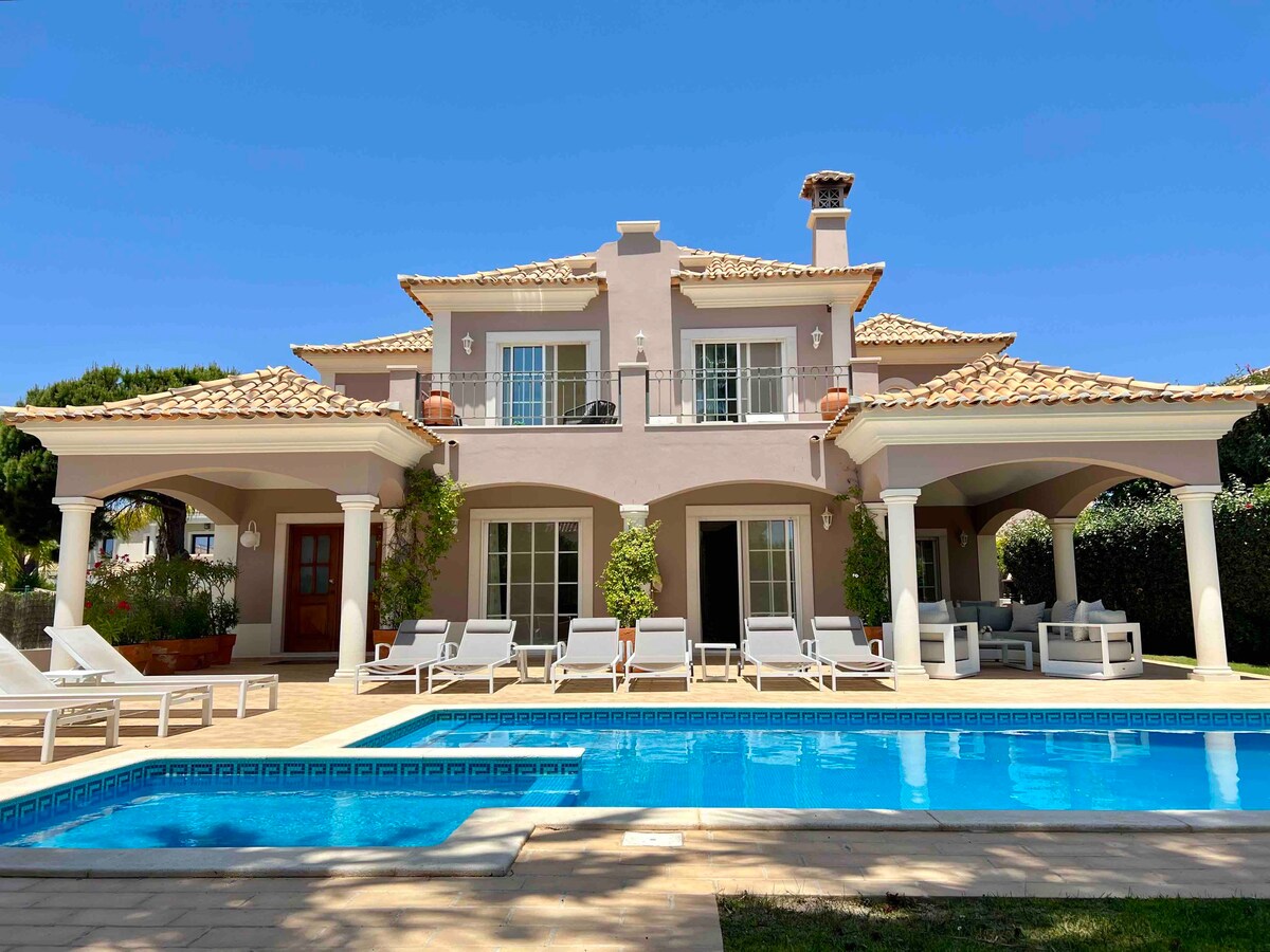 Villa Ategina -美丽的5卧室，位于Quinta Do Lago