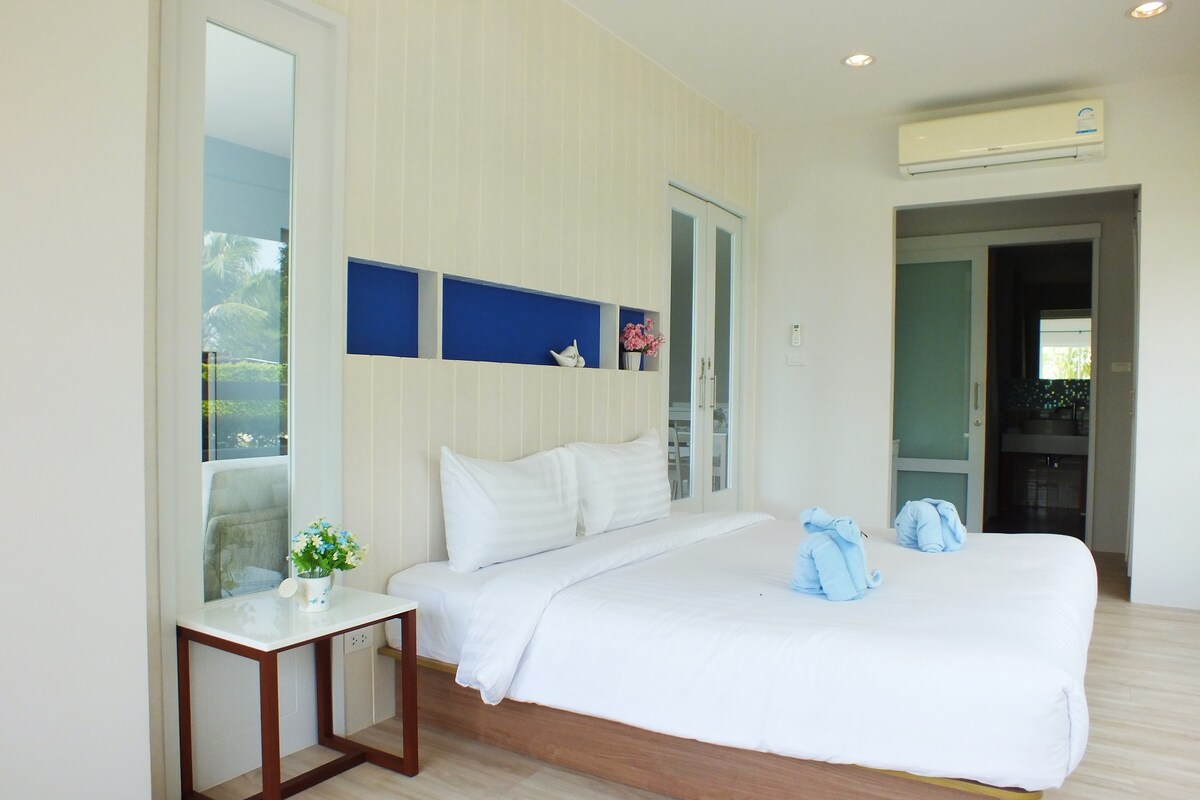 海豚湾（ Dolphin Bay ）、三百峰（ Sam Roi Yot ）、Pranburi的海滨公寓
