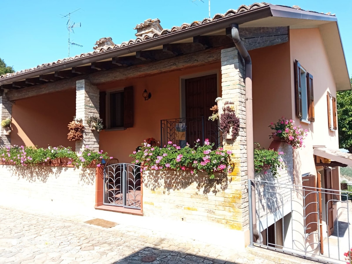 Casa Lilli below the Castle