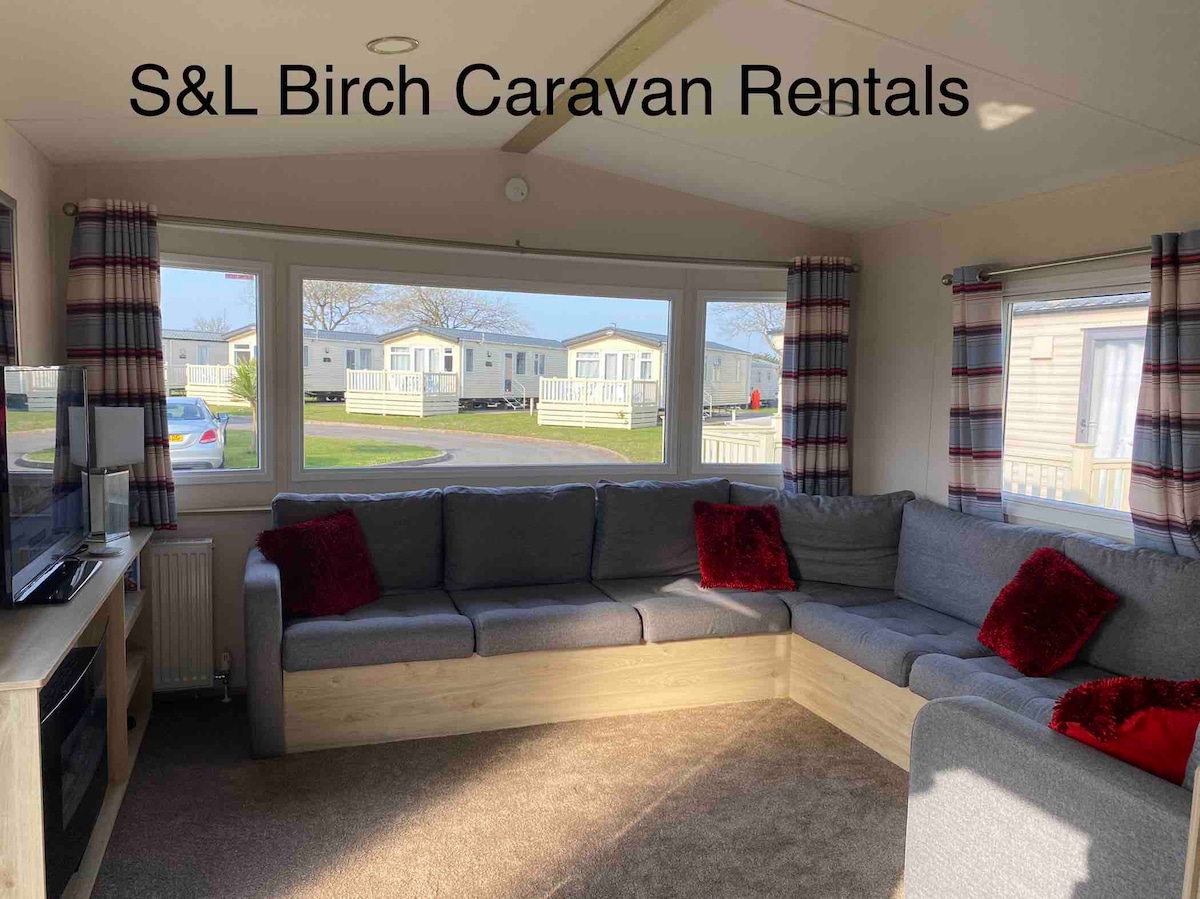 Luxurious 2 bedroom caravan, Trecco Bay Birch 24