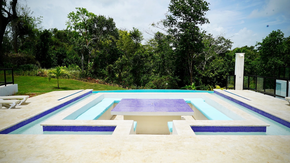 凯撒别墅（ Villa Caesar ） ， 5卧别墅，带Infiniti泳池