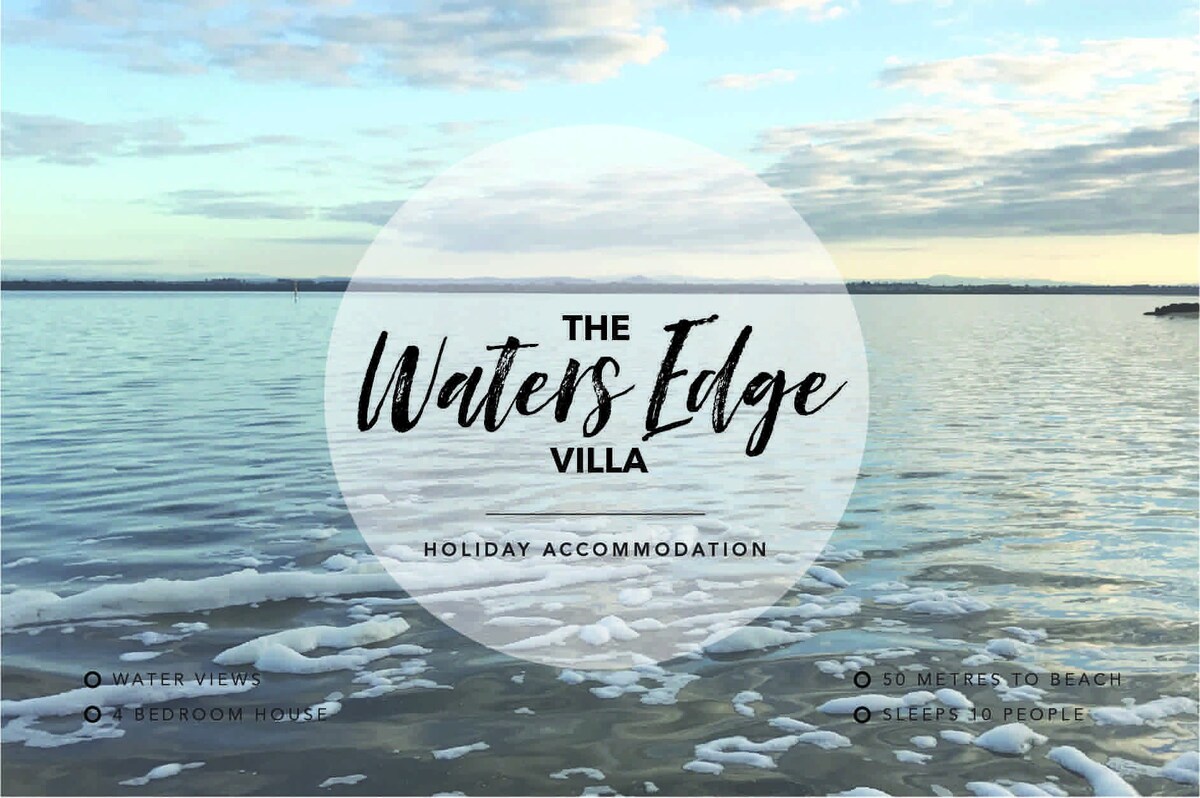 Waters Edge Vila