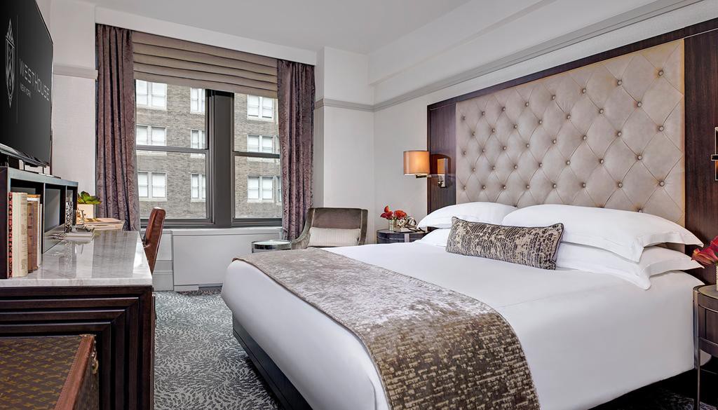 现代豪华标准双人床客房，靠近中央公园
