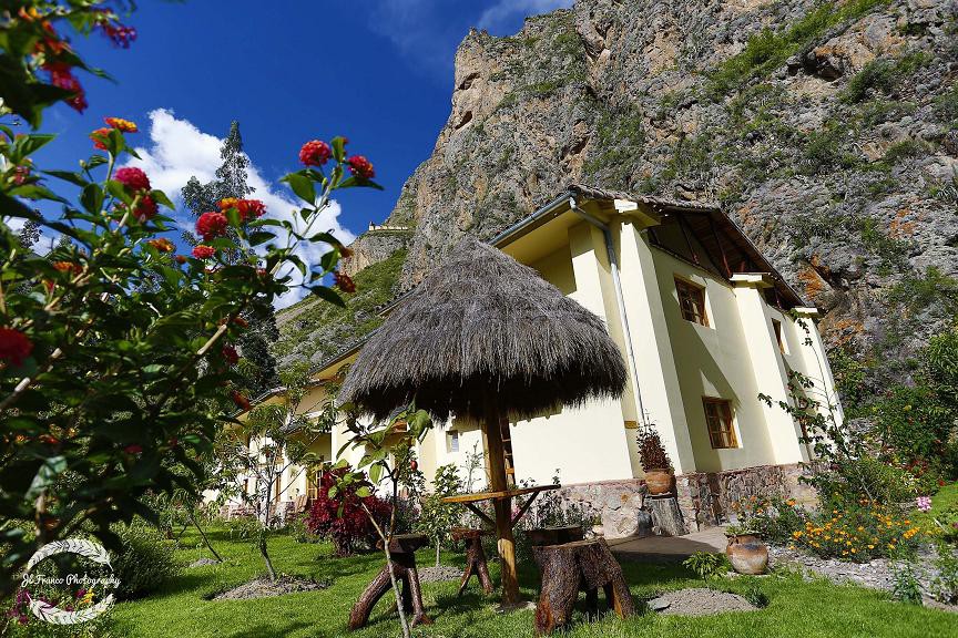 Ollantaytambo的Apu Lodge民宿-家庭套房