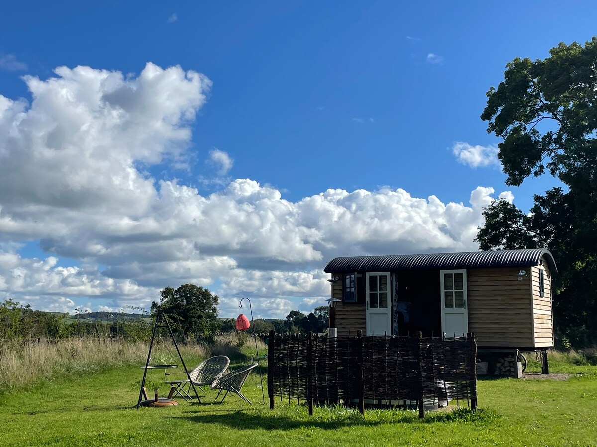 Romantic  Escape with Hot Tub, Barnard Castle