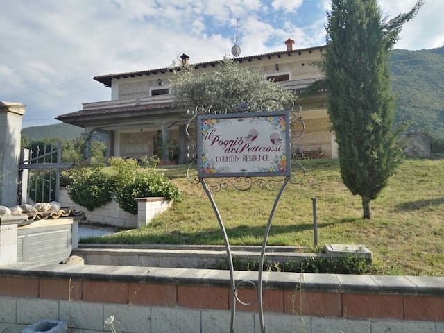 Pettorano Sul Gizio的民宿