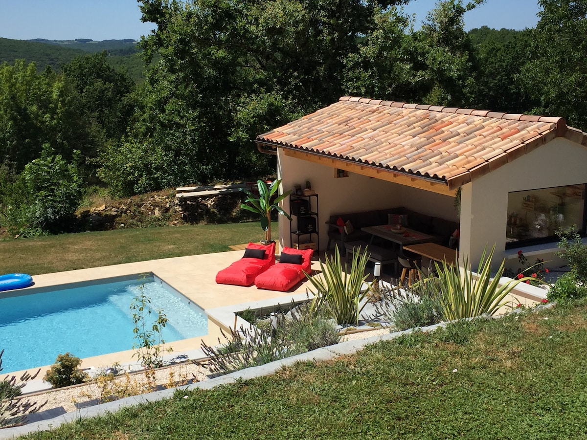 Un Petit coin de paradis au Périgord piscine privé