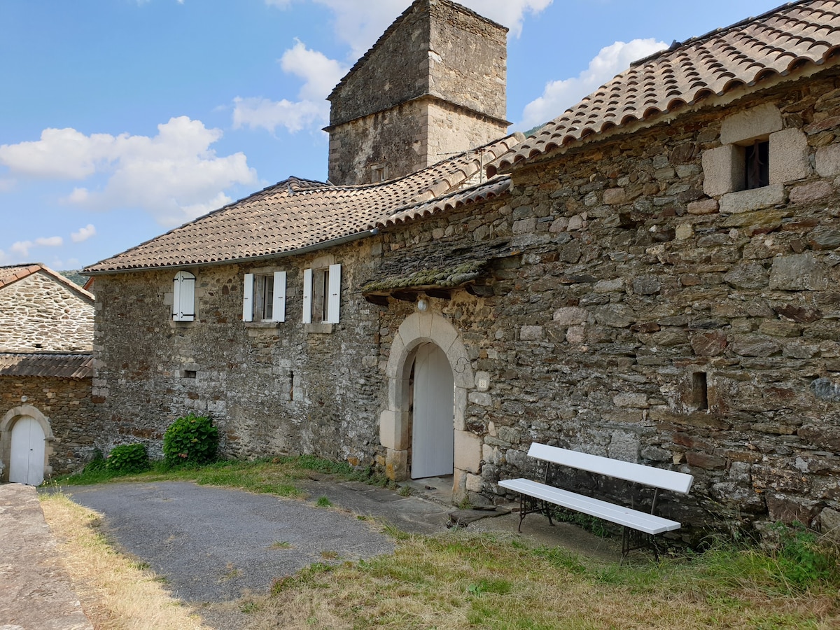 Gîte de la Tour, au cœur d'un hameau de caractère