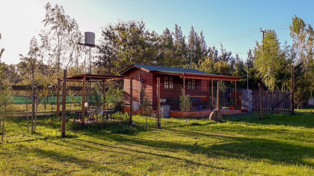 La Bagualita小木屋，带泳池-最少住宿6晚