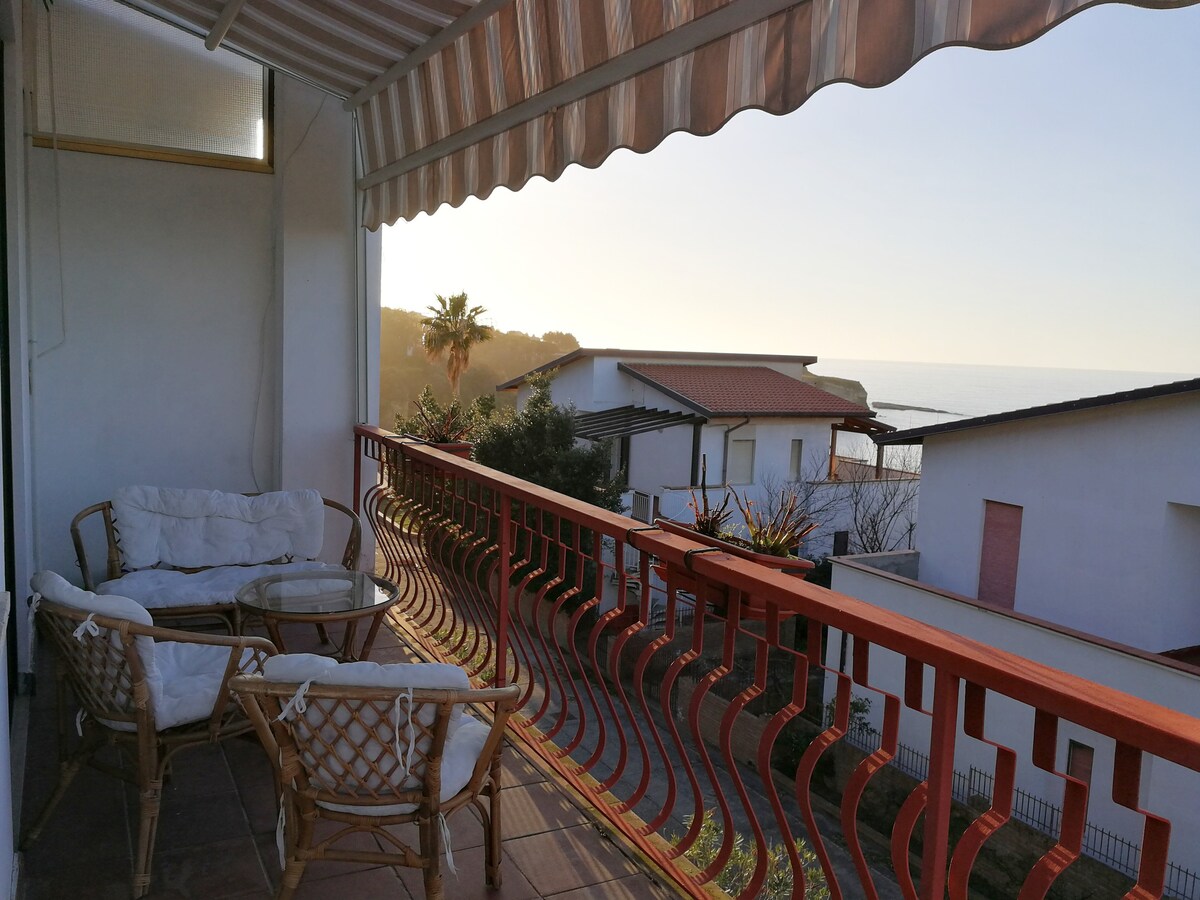 Tropea - Briatico .  A private balcony on the sea!