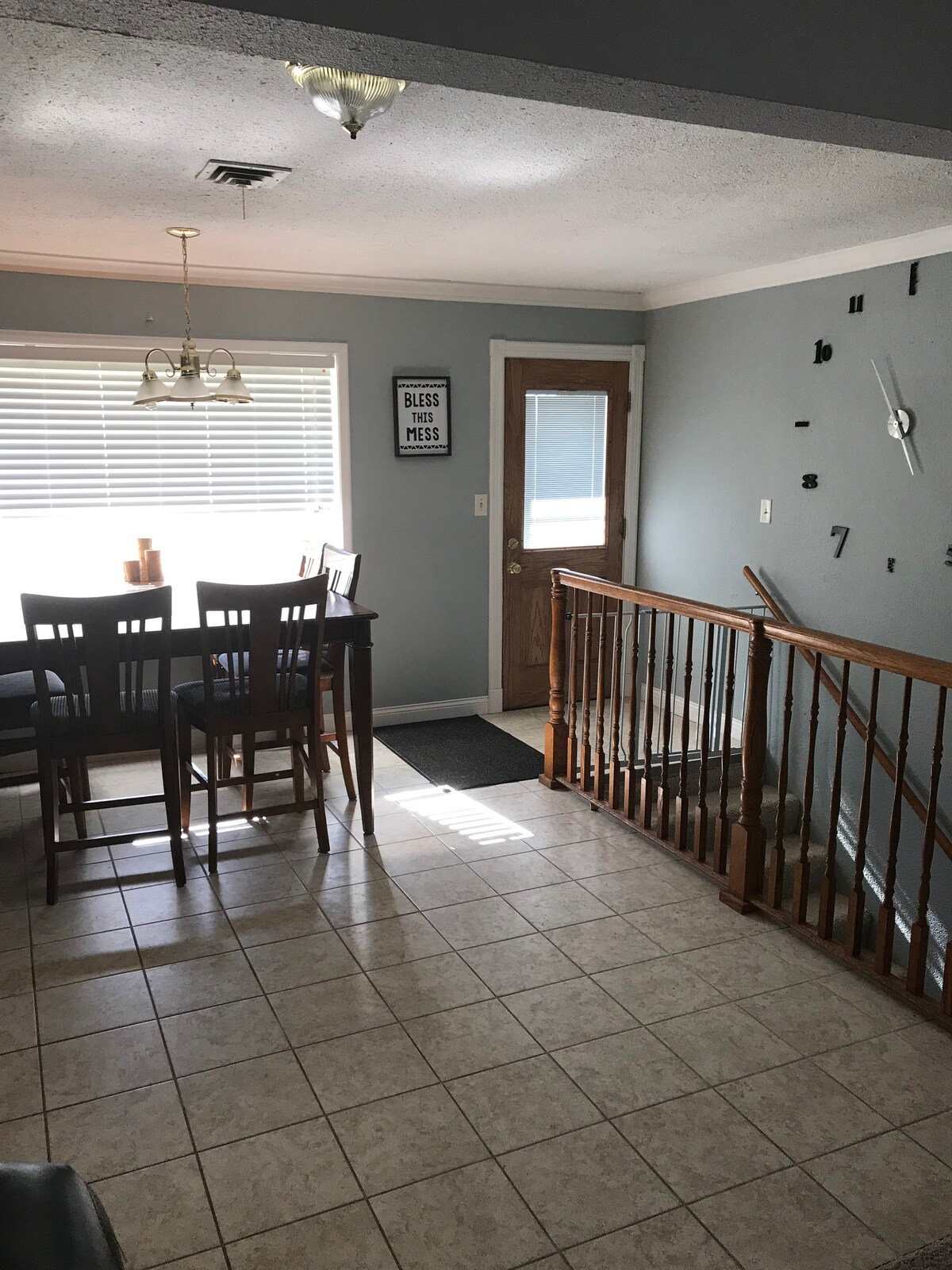 Large home close to all the necessities in chadron