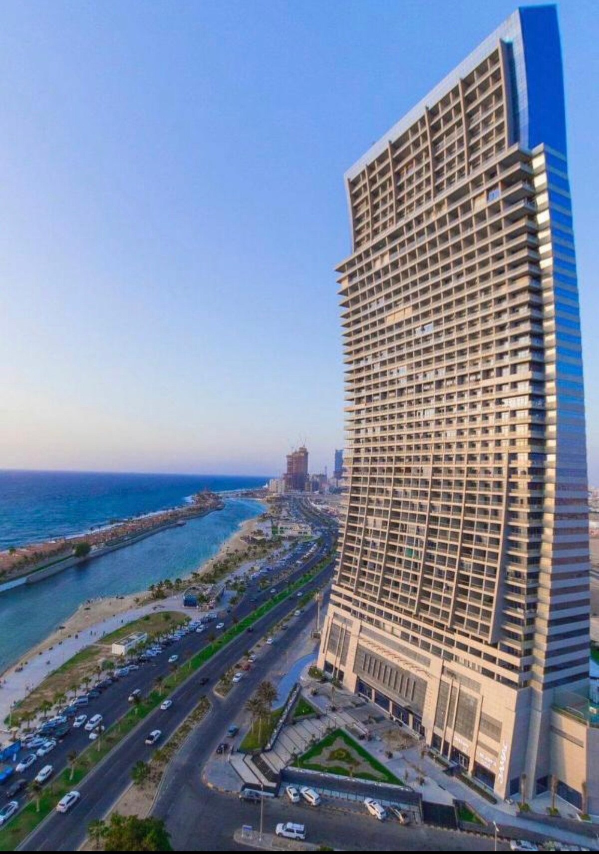 Apartment in DAMAC Al Jawharah Tower with sea view
