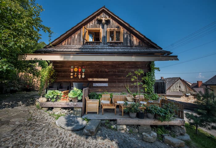 波兰木屋预订查询,上airbnb爱彼迎