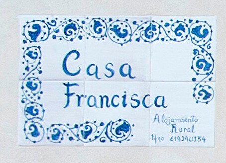 Casa Francisca乡村住宿。老城区