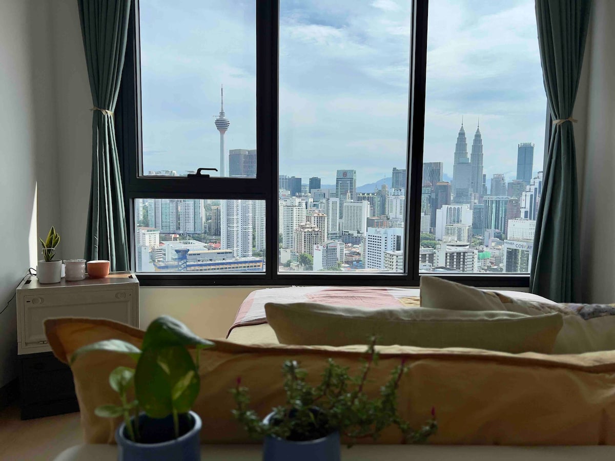NEW Modern Cosy Jr Suite With Amazing KLCC View
