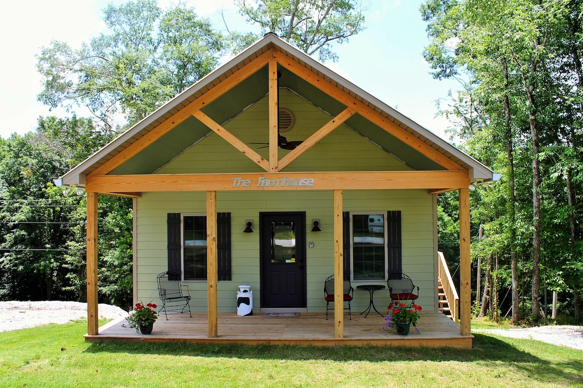 The Farmhouse at Second Creek