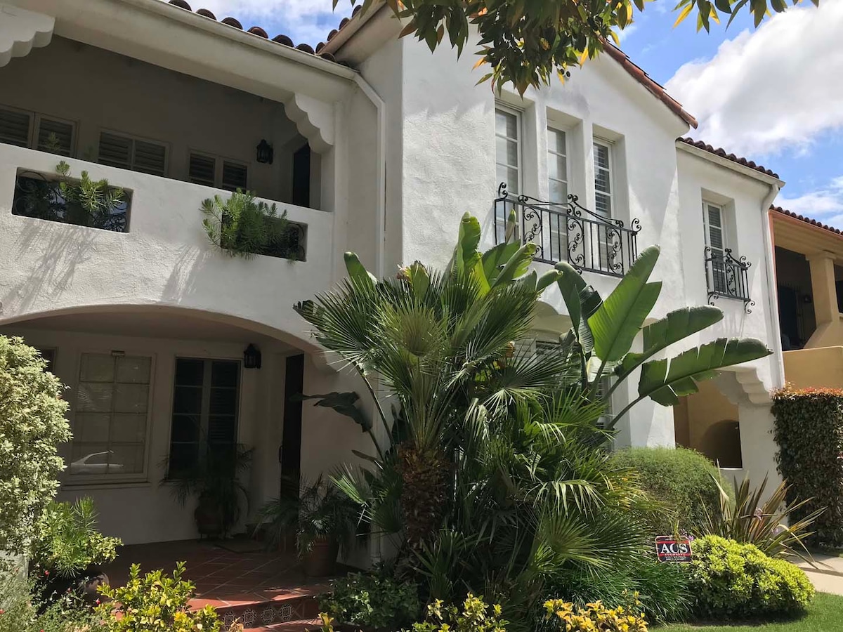 Spanish Guest House, Los Angeles, Beverly Hills