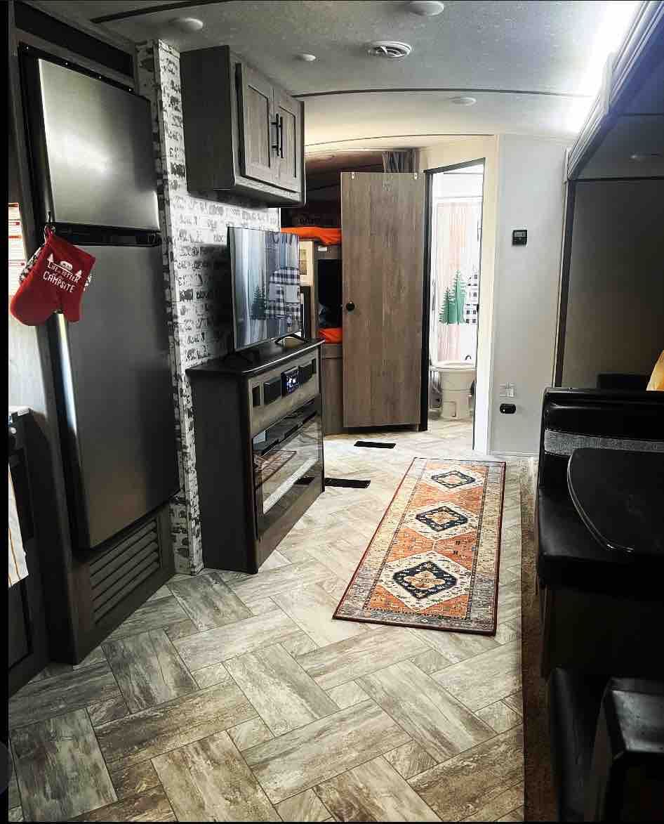 Happy Campers RV/ Private WIFI