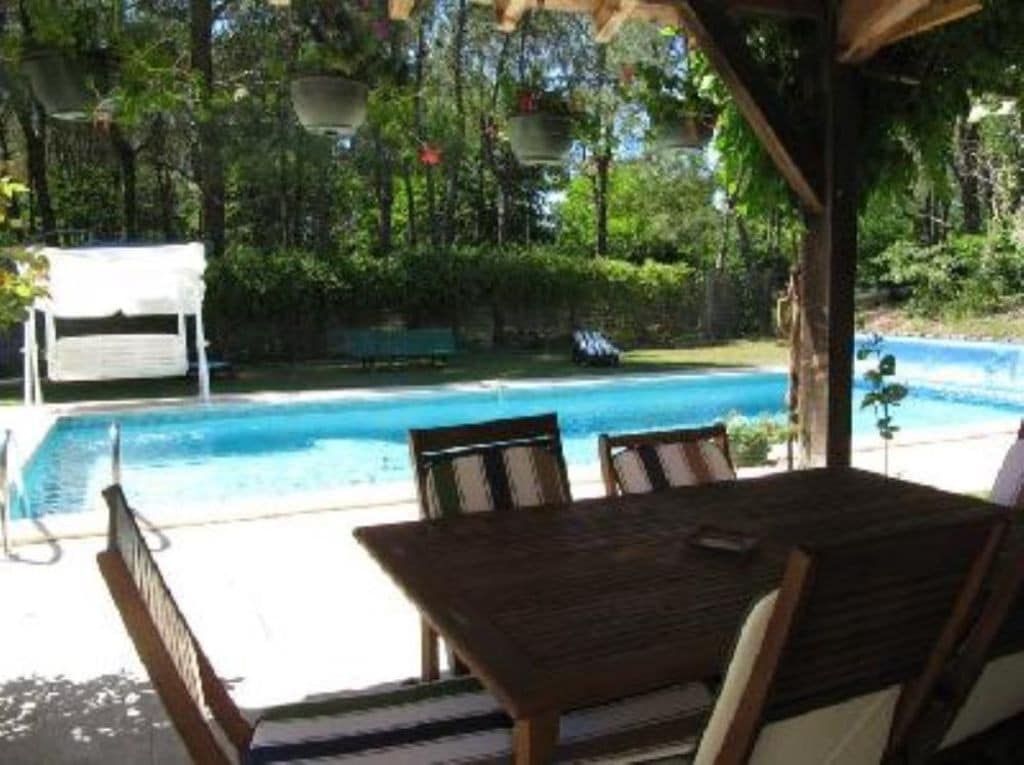 Villa et sa piscine privée, au calme