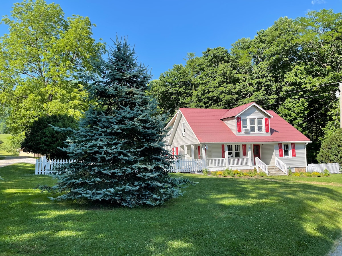 历史悠久的Creekside Cottage