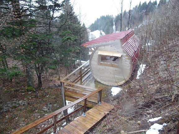 Habitation/Tonneau au Col de la Faucille