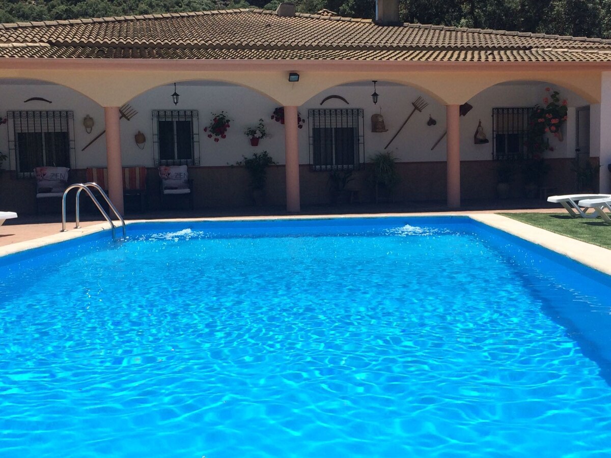 Villa la Quinta, alojamiento rural con piscina
