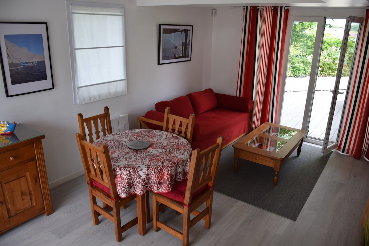 Pleasant apartment in a Basque house