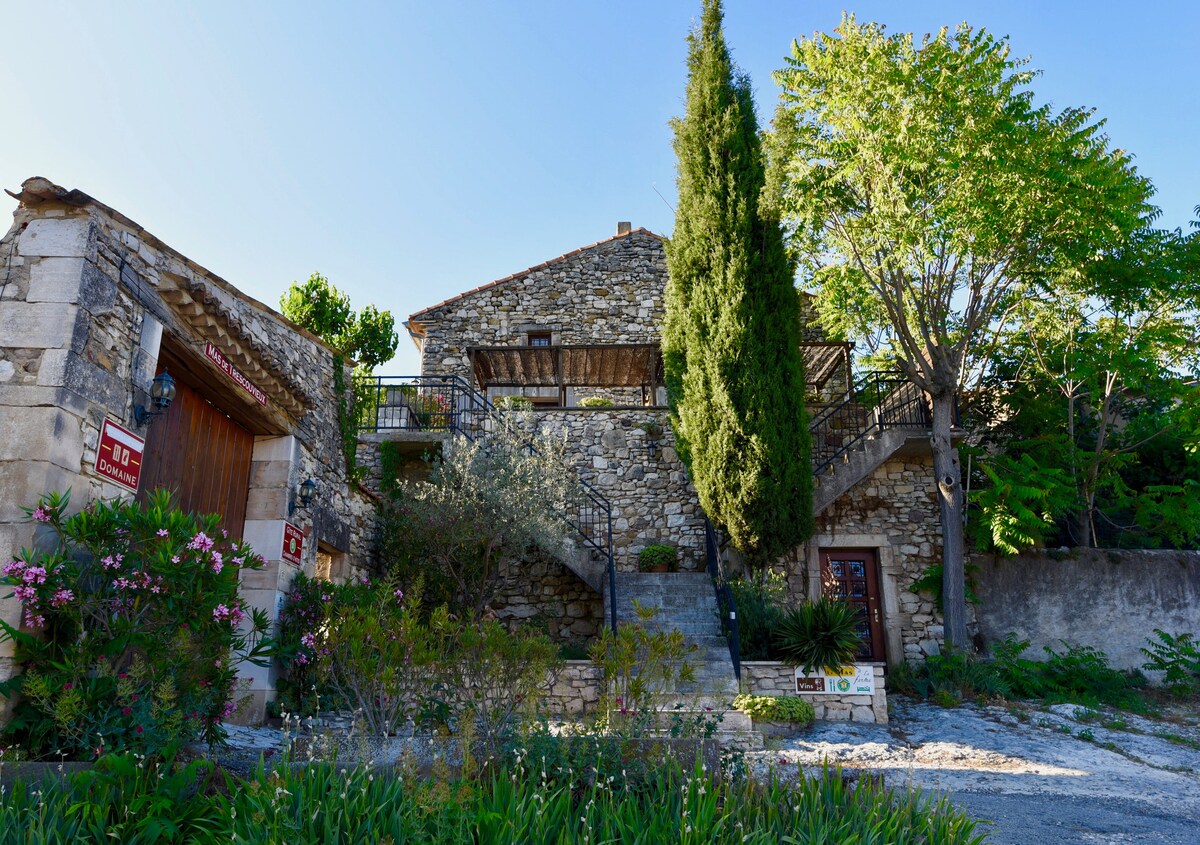 Séjourner dans un Mas provençal