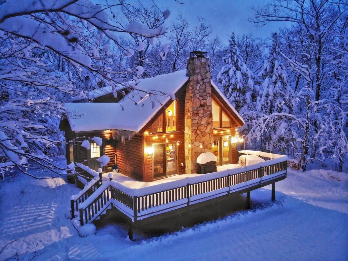 小木屋，靠近滑雪和商店