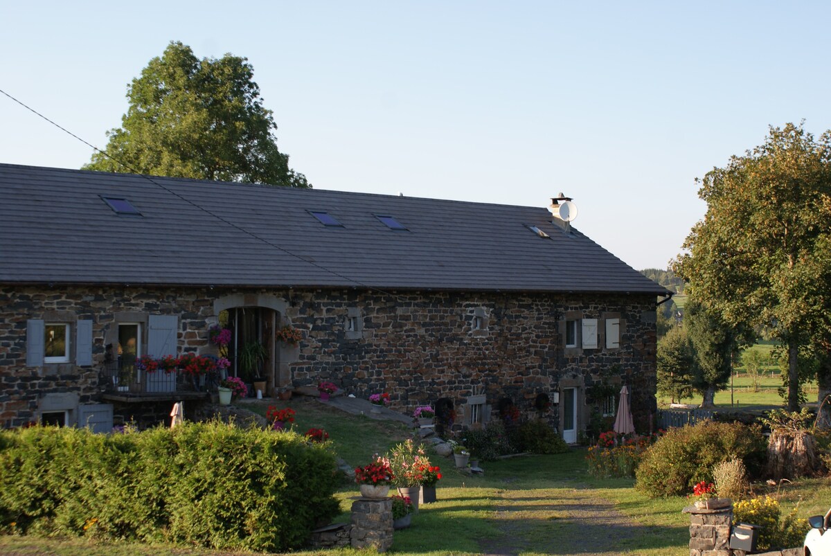 Gîte " LE JARDIN FLEURI "