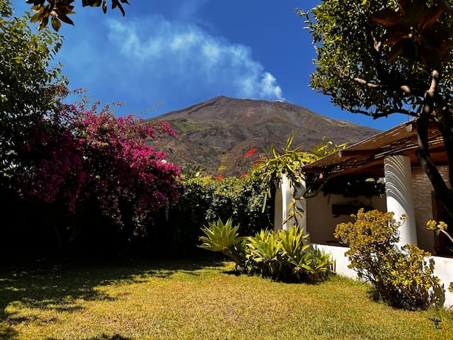 斯特龙博利岛 (Stromboli)的民宿