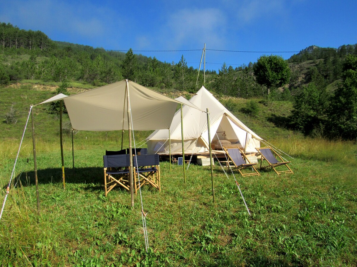 Lodge Nature en Drôme Provençale-Cassiopée