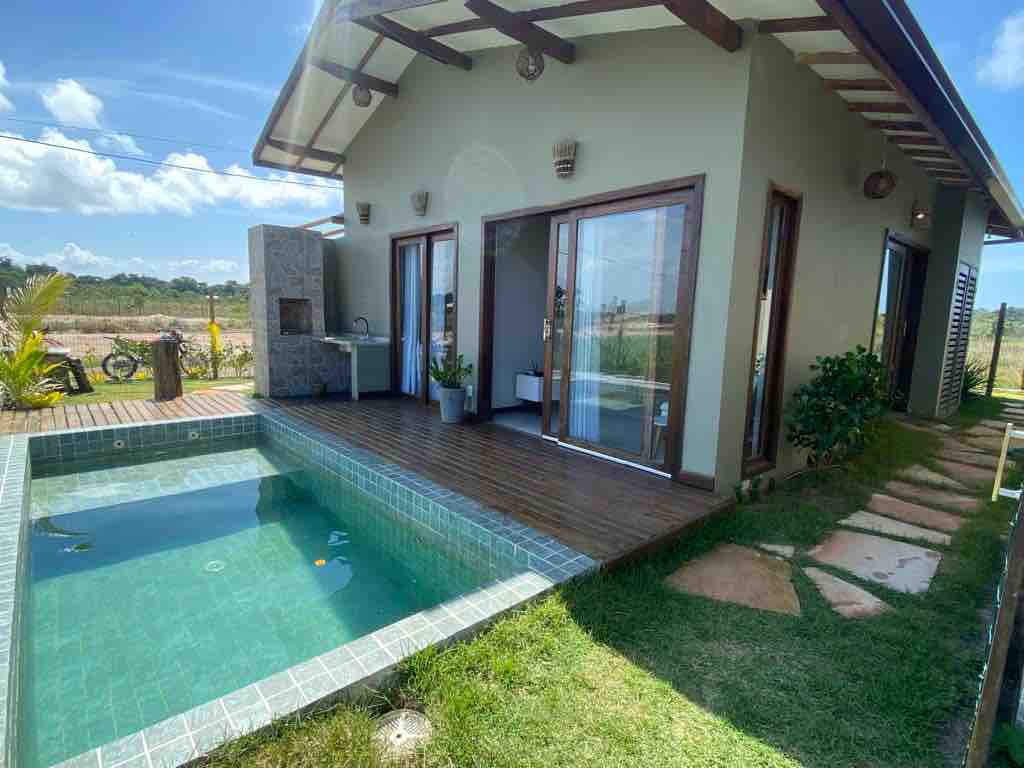 Linda casa nova com piscina e BBQ