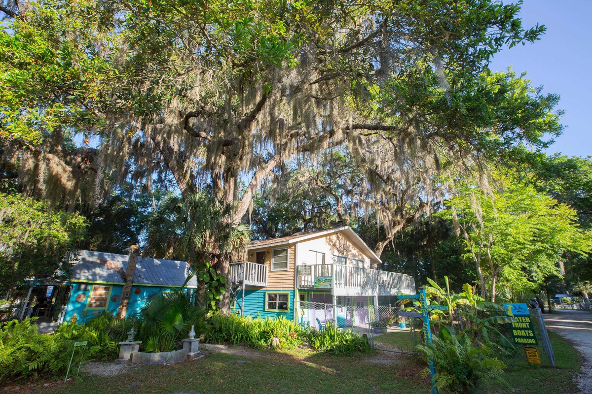 树屋， Old Homosassa/On River