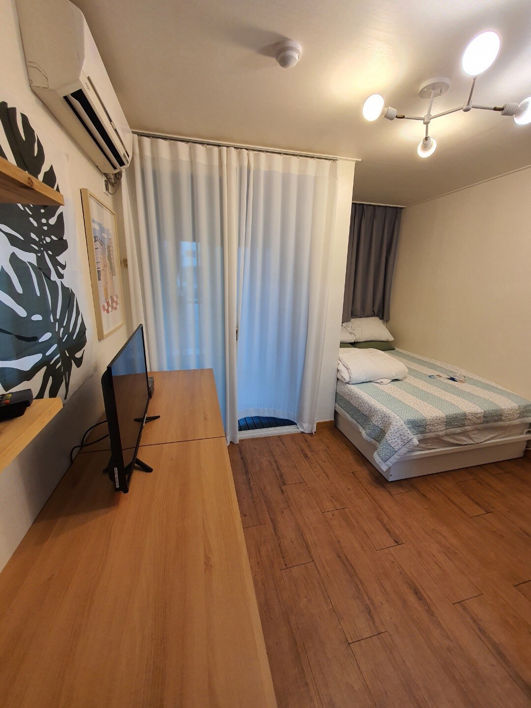 #202 Private Unit/Shower near Hongdae