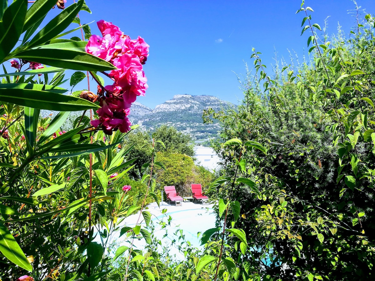 漂亮的别墅楼层「Côte d 'Azur」