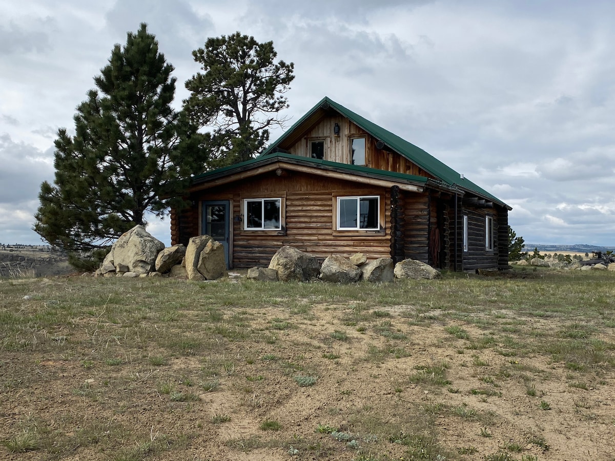 Calamity Jane Horse Cache Cabin-Splendid Isolation