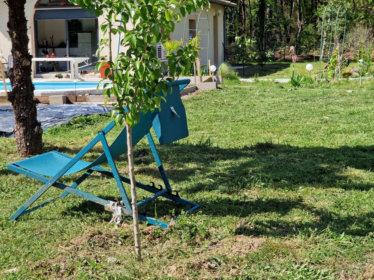 maison avec piscine privée