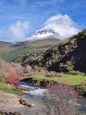 Valverde de la Sierra的民宿