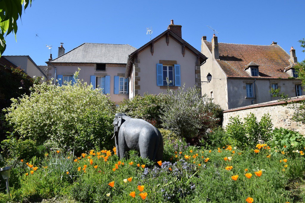 Bourbonnais市中心的Le gîte du Clos Monade