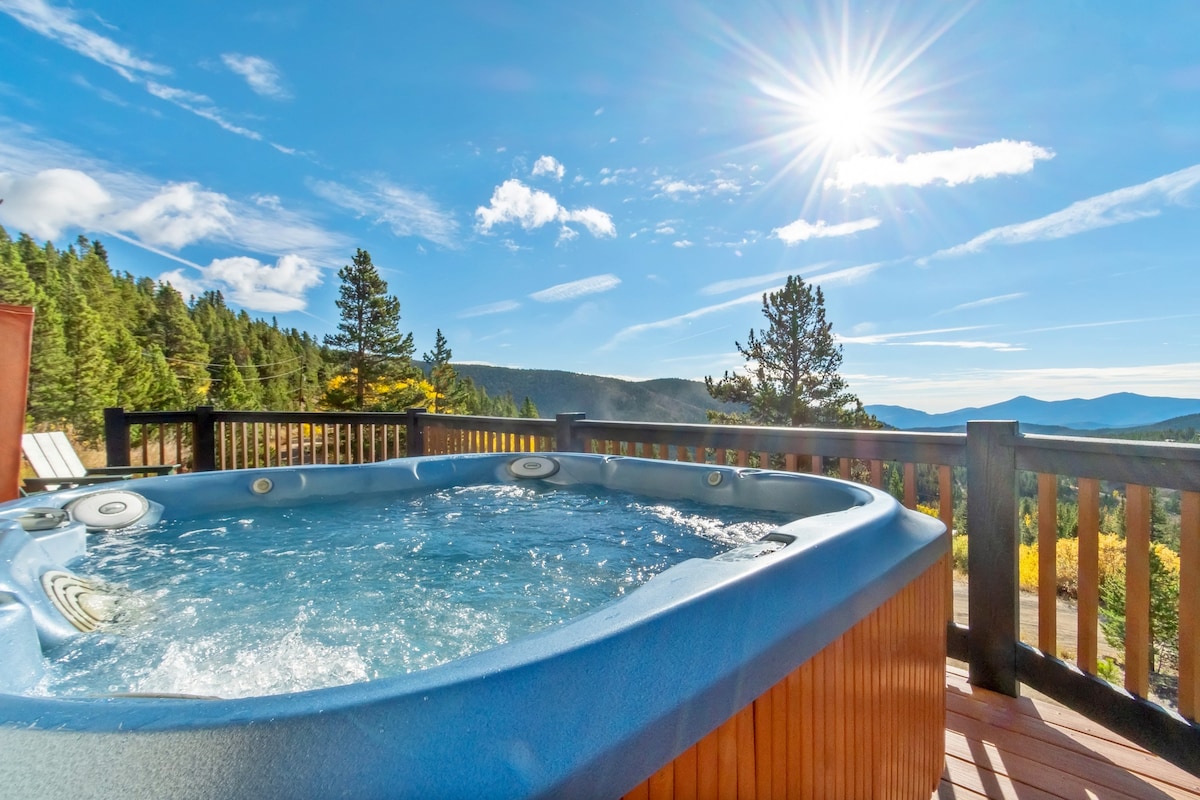 St. Mary's Glacier Mountain Home W/Hot Tub & Views